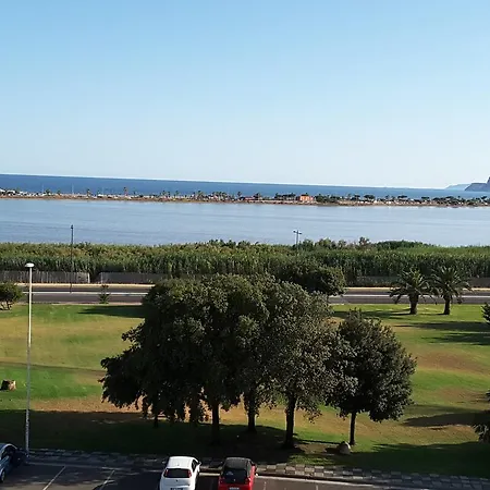 Il Fenicottero Gæstehus Quartu Sant'Elena